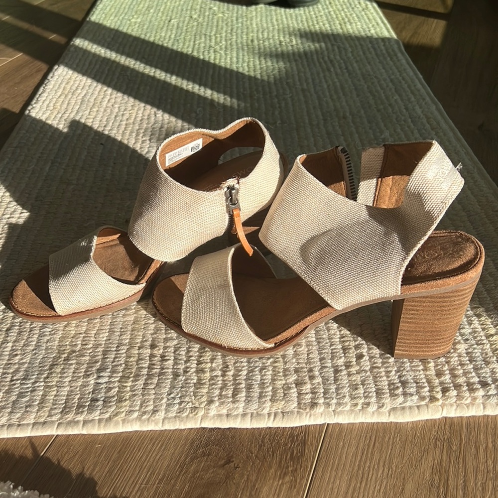 TOMS Majorca Stacked Block Heel Open Toe Ankle Strap Leather Sandals Size 11